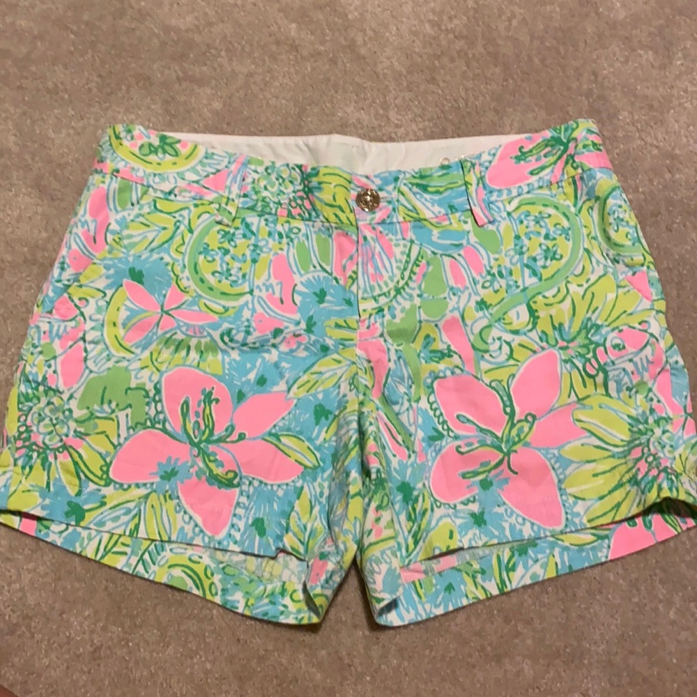 Lilly Pulitzer Callahan shorts size 8